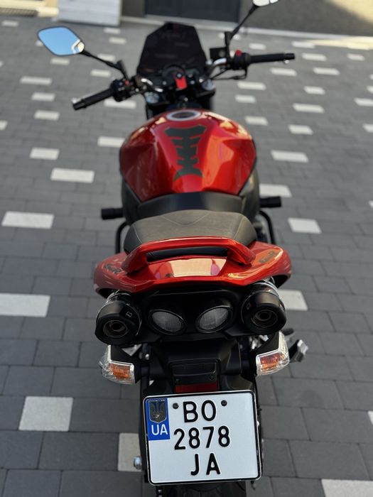 suzuki gsr 600!!!