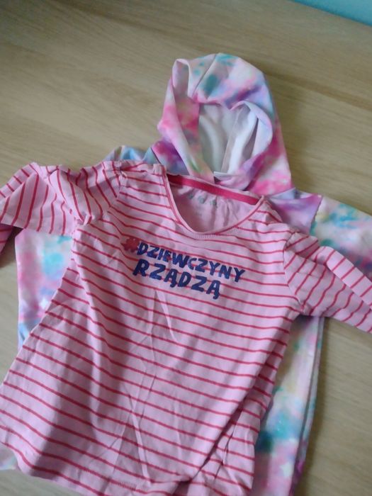 Zestaw paczka bluzka i bluza 5.10.15 104