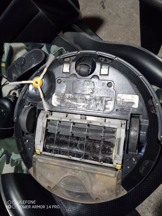 Robot sprzątający, odkurzacz iRobot rumba 780