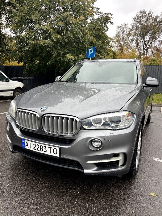 BMW X5 PHEV гібрид з підзарядкою