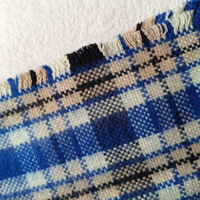 Nowy ciepły męski szal 140 cm x 32 cm
