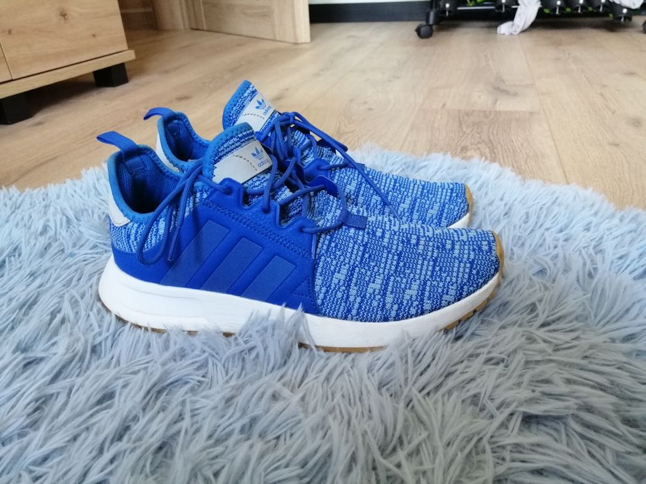 Niebieskie buty Adidas