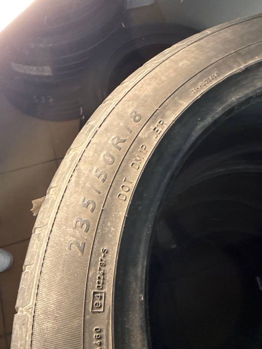 Dunlop sp sport 01 235/50/18 лето пара