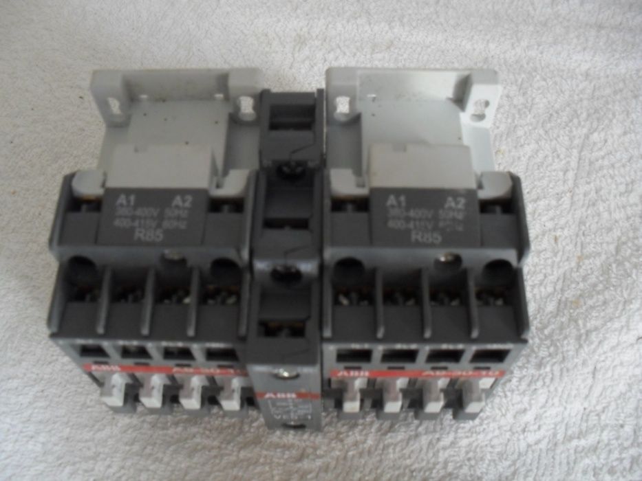 Bloco inversor com bloqueio mecânico ABB