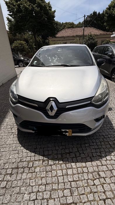 Renault clio limited