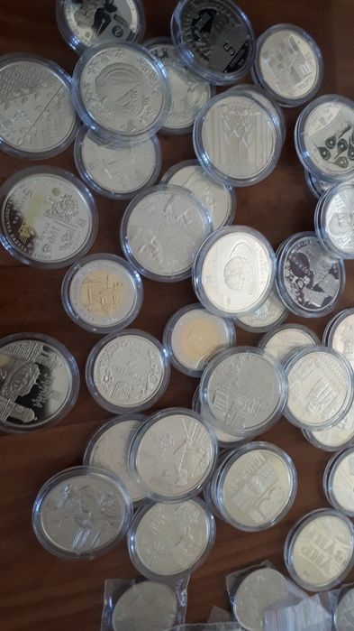 2,5,10 гривен Ювілейні Україна