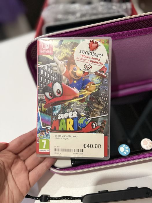 Nintendo Switch OLED branca