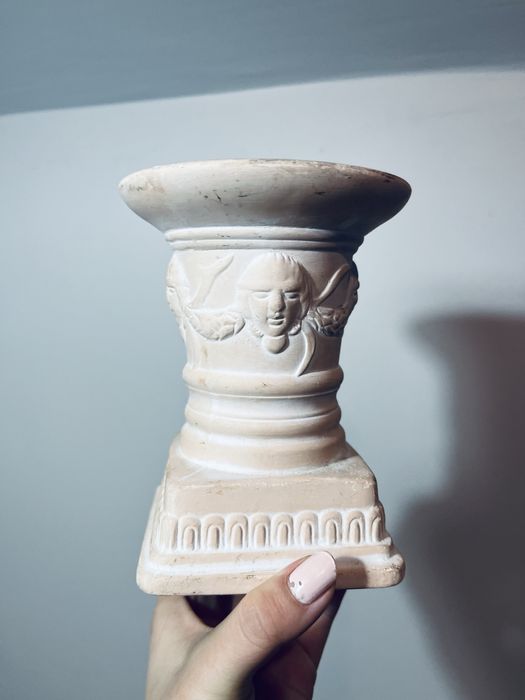 Piekna kolumna grecka wazon