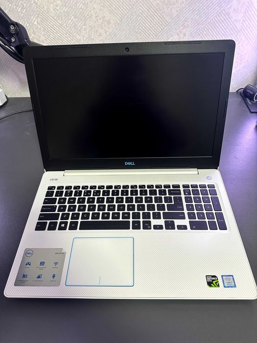 Dell G3 15 (Intel Core i7-8750H, NVIDIA GeForce GTX 1050 Ti