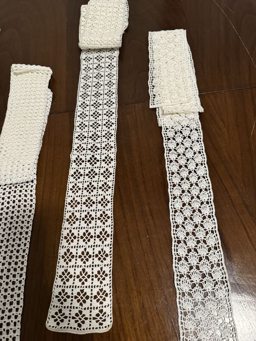 “Entremeios” de renda para lençois ou outros trabalhos de decoração