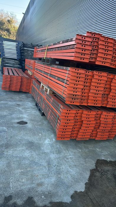 Racks, parteleiras industriais, estantes de armazém