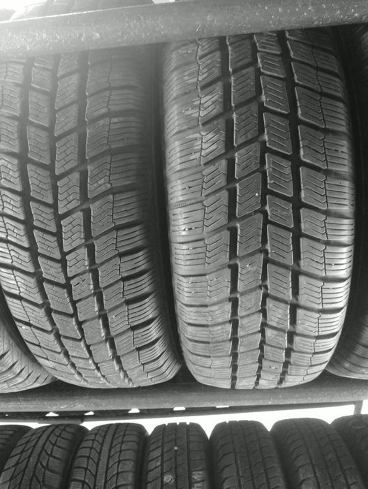 Продам зимние шины 225/55r17
