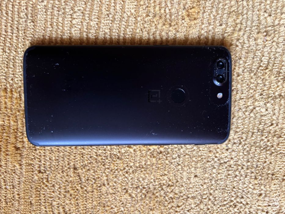 Oneplus 5T  128GB