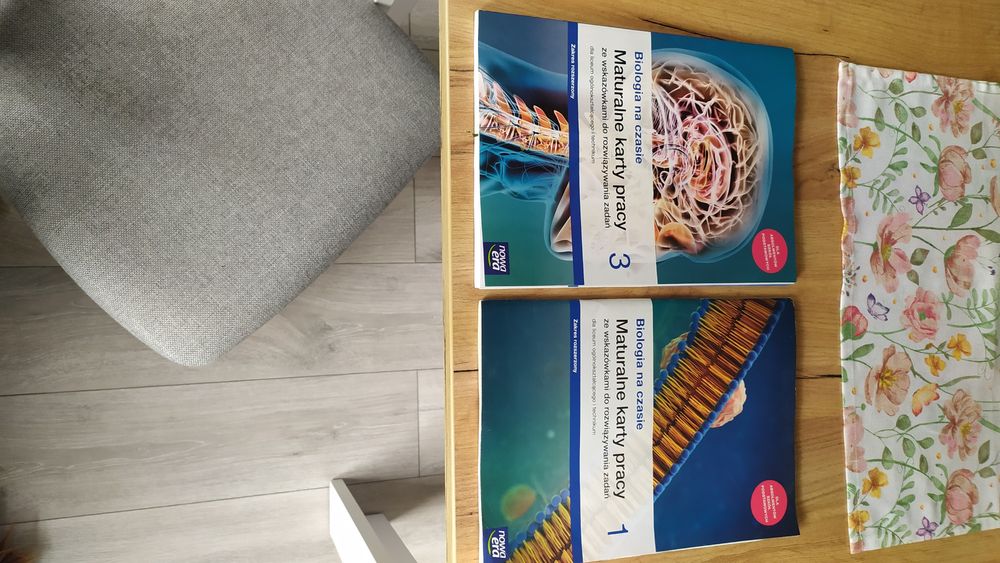 Biologia na czasie, Maturalne karty pracy części 1 i 3