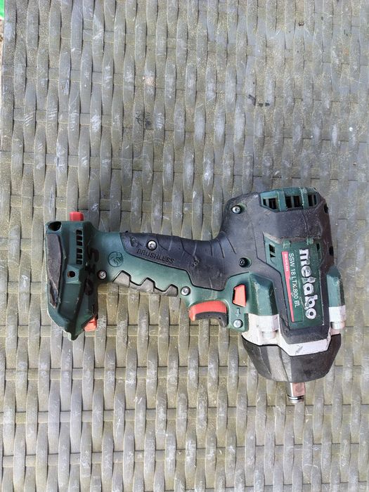 Klucz udarowy Metabo 800 bl