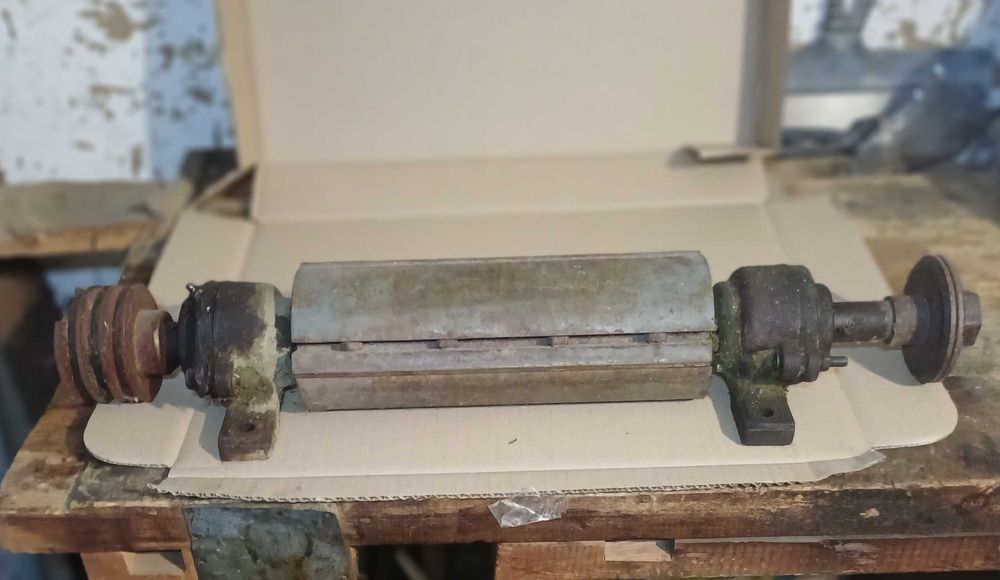 Вал, диски, двигун до циркулярки