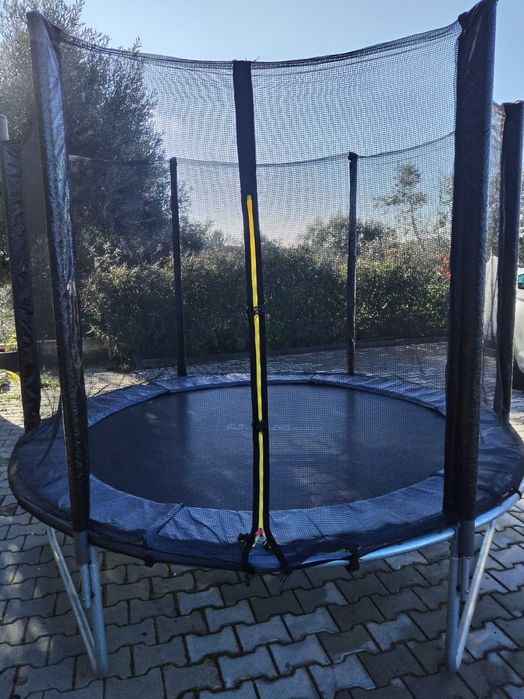 Trampolim Resistente