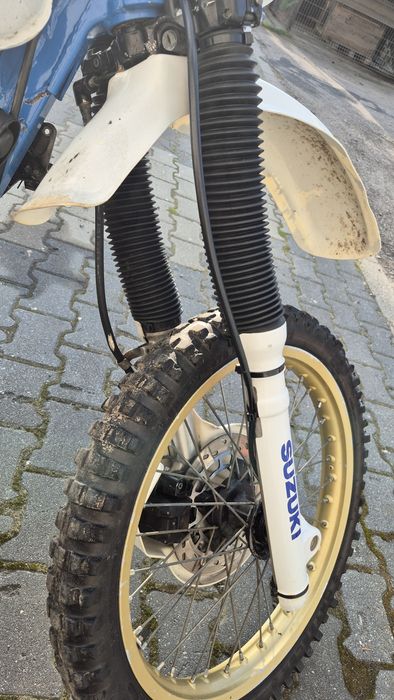 Suzuki   dr  600