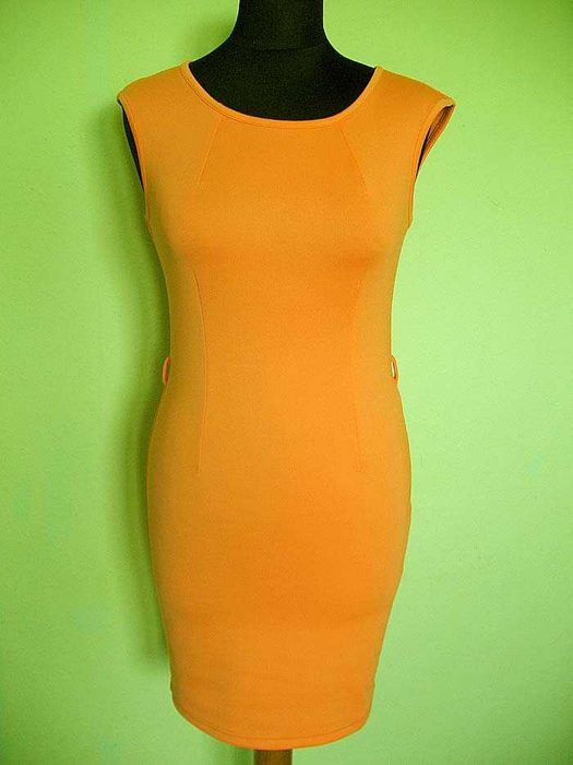 Sukienka - pomarańczowa dzianina - 38 M biust 80-90 cm