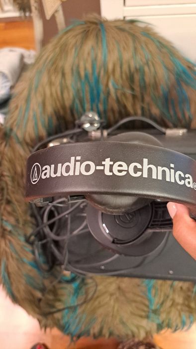 Amplificador guitarra Fender Frontman 5G e auscultadores audio tecnica