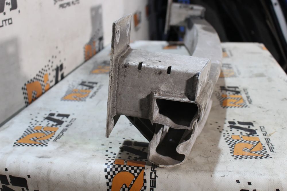 Reforço pára-choques trás BMW X5 (F15, F85)