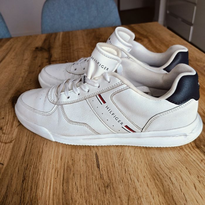 Buty Tommy Hilfiger białe 40