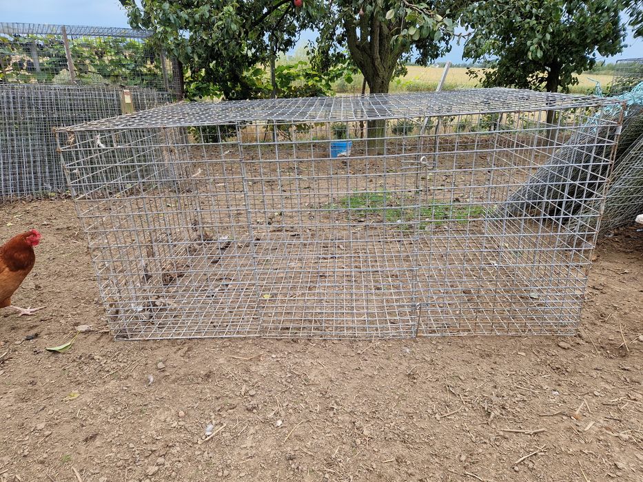 Klatki na króliki kury kaczki wolierze