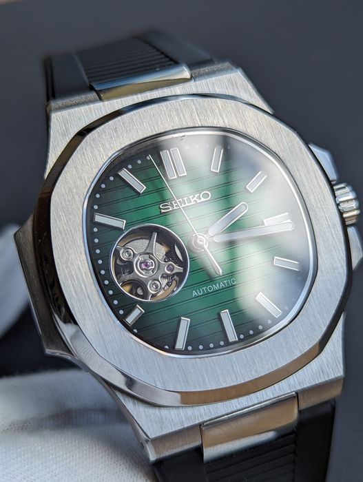 Seiko Nautilus mod open heart guma