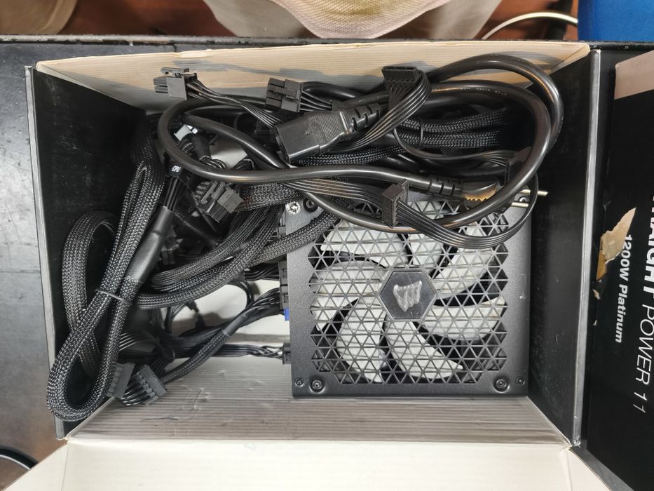 Fonte Alimentação RM850X - Corsair