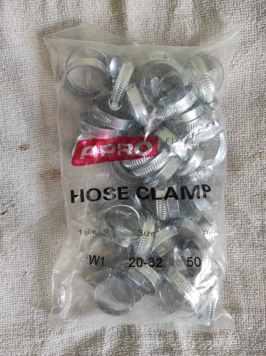 Хомут червячний APRO (8-12,  20-32, 25-40)