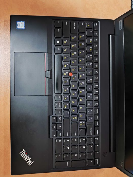 Недорогой автономный Lenovo ThinkPad E590 8/128Gb i5-8265U
