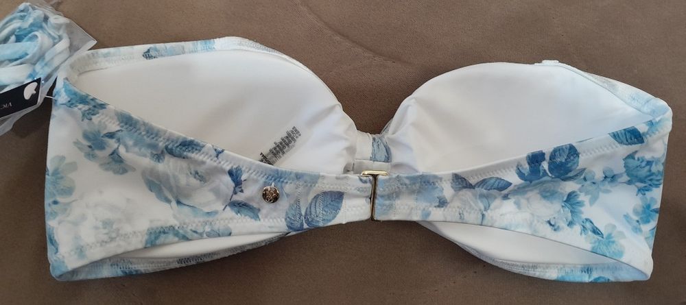 Верх від купальника Victoria's Secret розмір L