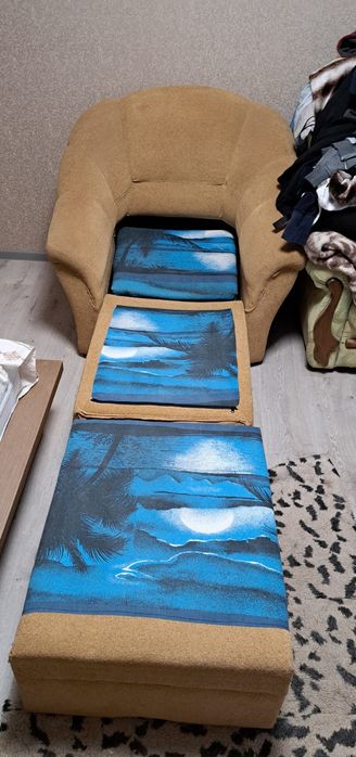 Продам крісло розкладне.