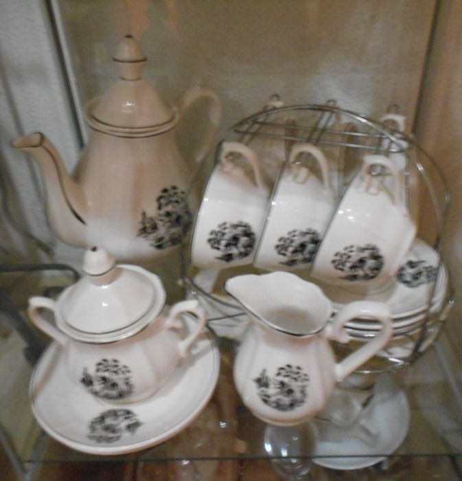 Vendo serviço de louça inglesa