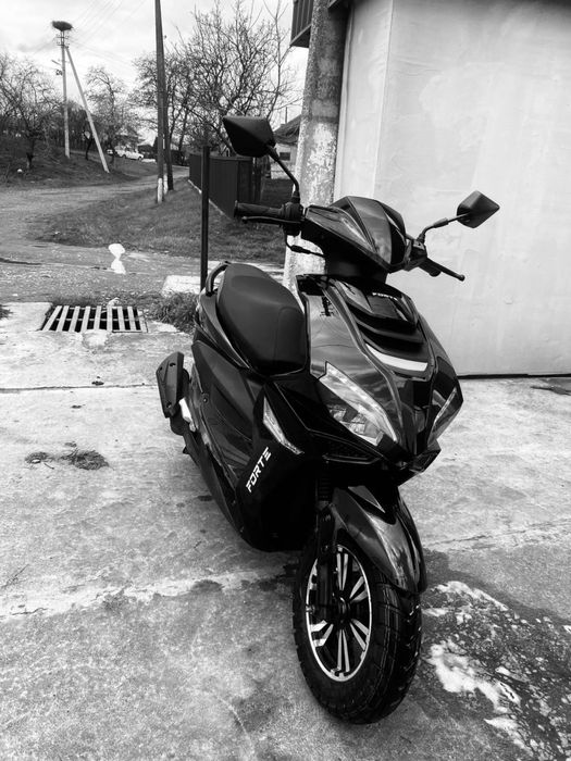 Скутер Forte canoe 150