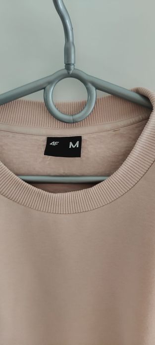 Dres damski firmy 4F