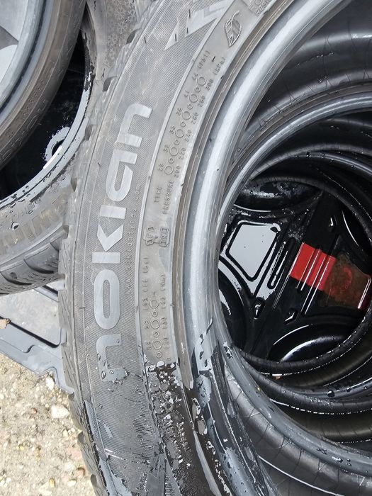 235/45R18 98H Nokian Weatherproof  x 4szt
