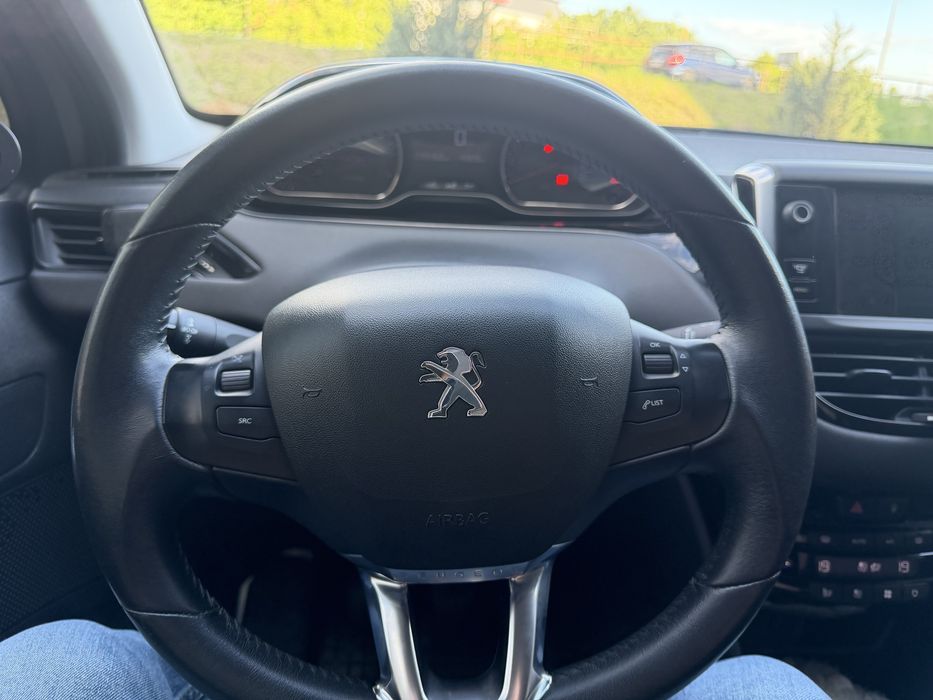 Автомобіль Peugeot 208 , 2013р, 99т пробігу