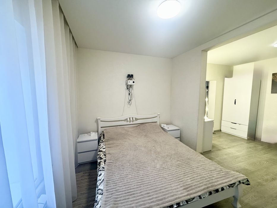 Продам будинок. Свій двір!!