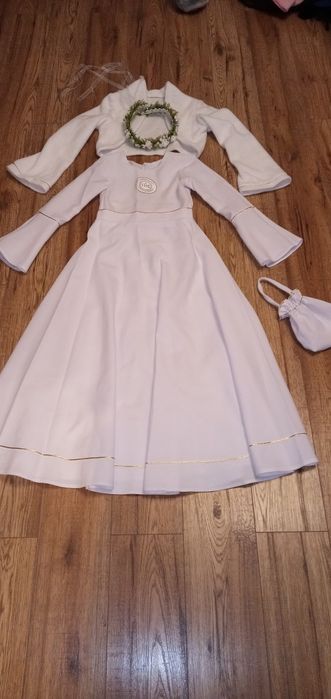 Sprzedam albę komunijną