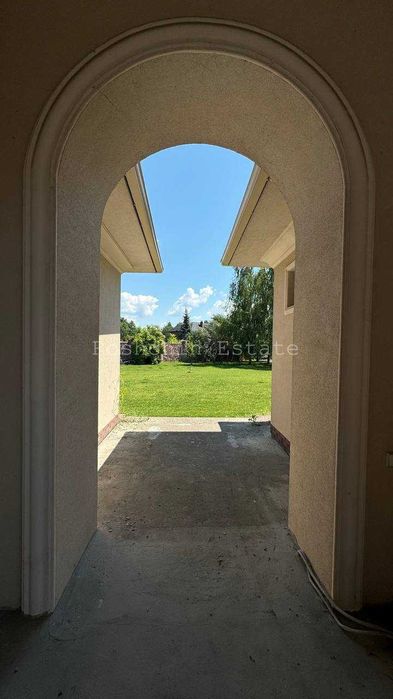 Унікальний Будинок 400м2 та ділянка 50 соток Зелений Бір Крушинка