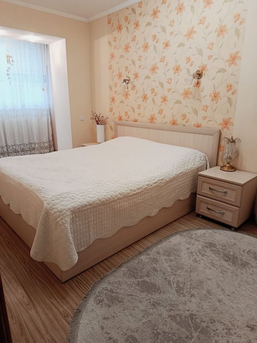 Двох кімнатна квартира на Ставиській, 65.