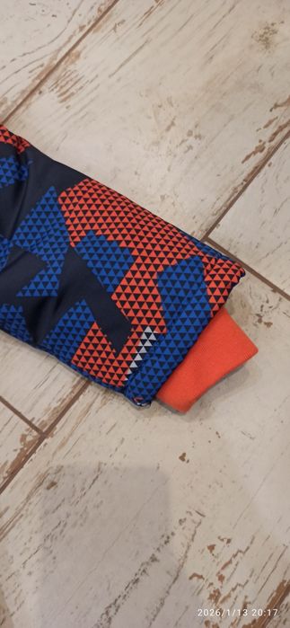 Nowy zimowy kombinezon dla chłopca 122/128