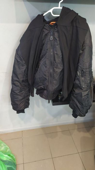 бомбер Balenciaga