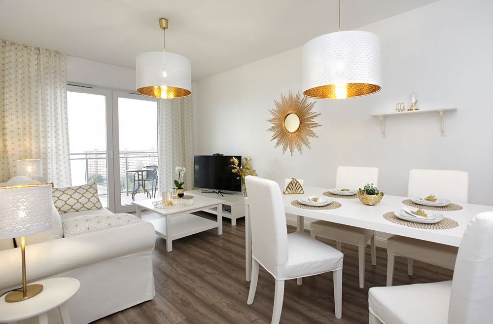 Apartament-perełka z widokiem na Zatokę Gdańską | Cztery Oceany + miejsce postojowe