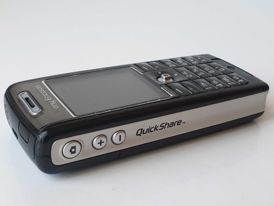 телефон Sony Ericsson t630 зарядне