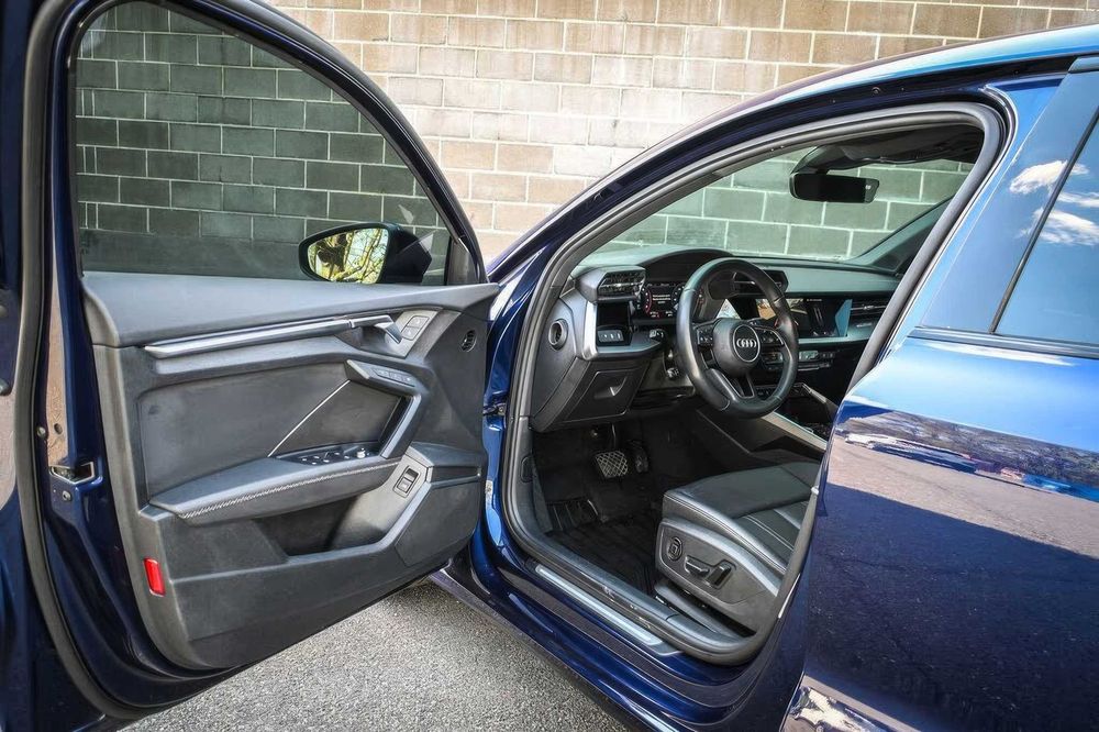 Audi A3      2024
