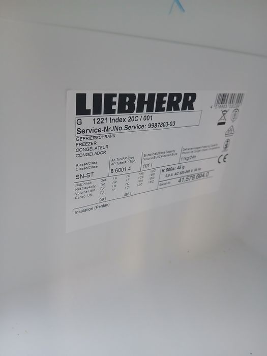 Mała zamrażarka 3 szufladowa firmy LIEBHERR-stan bardzo dobry,jak nowa.