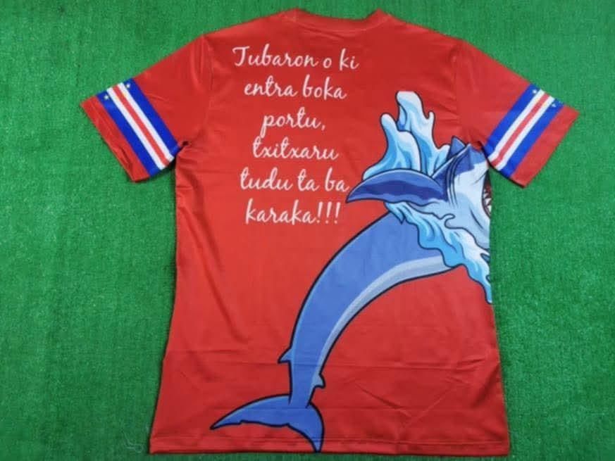 Camisola de cabo verde tubaroes azul
