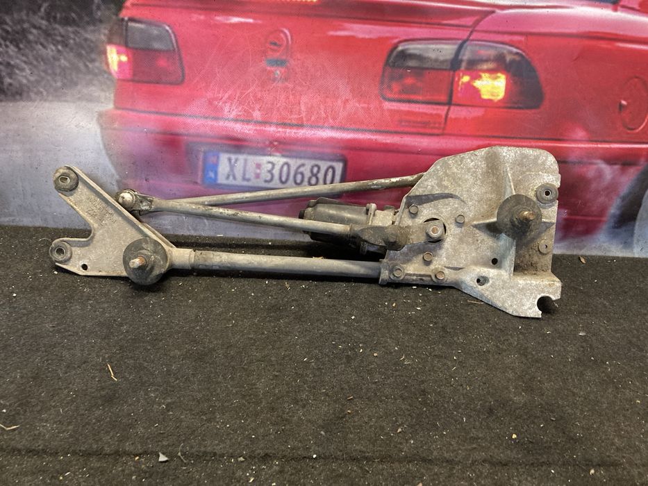 Трапеція двірників (з моторчиком) Hyundai I 40 98110-3z000